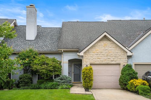 857 Village Dr, Delaware, OH, 43015-3086 | Card Image