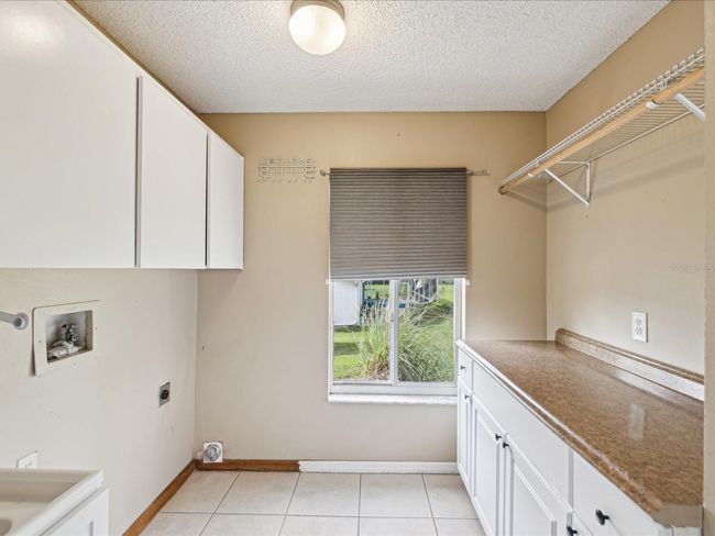 Laundry Room | Image 30