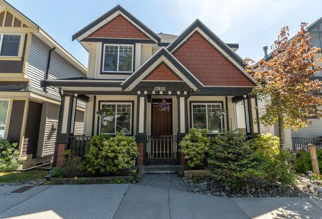 12832 60 Avenue, House other with 5 bedrooms, 4 bathrooms and 5 parking in Surrey BC | Image 1
