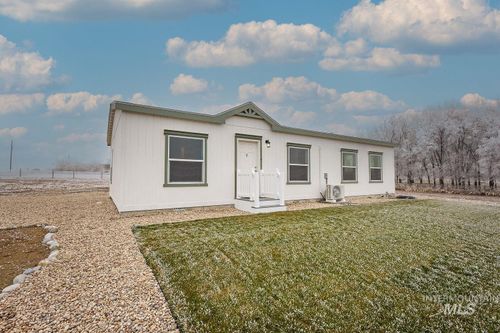 21566 Market Rd, Parma, ID, 83660-6717 | Card Image