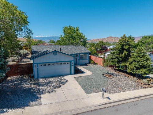 5642 Cranberry Ct, Sun Valley, NV, 89433-6517 | Card Image