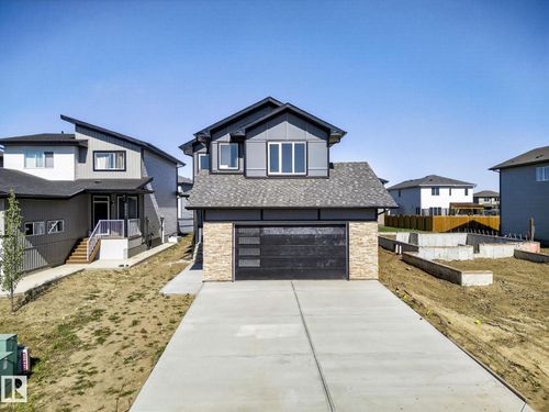 5254 47 Ave, Calmar, AB, T0C | Card Image