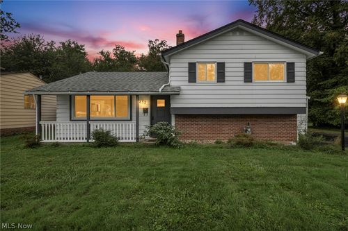 6452 Brooks Blvd, Mentor, OH, 44060-3624 | Card Image