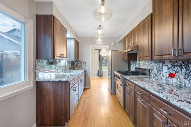 350 Newton Way, House other with 3 bedrooms, 2 bathrooms and 5 parking in Angwin CA | Image 17