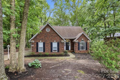 2336 Mill House Ln, Matthews, NC, 28104-2274 | Card Image