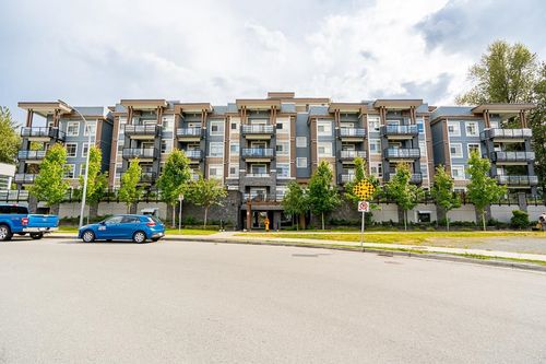 307-45562 Airport Rd, Chilliwack, BC, V2P0J8 | Card Image