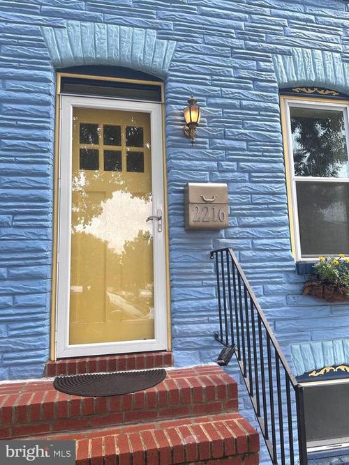 2216 Essex St, BALTIMORE, MD, 21231-3211 | Card Image