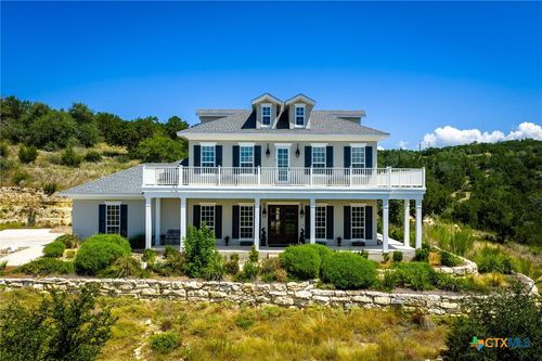 1020 Comanche Rdg, New Braunfels, TX, 78132-2748 | Card Image