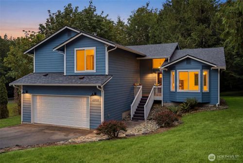 12718 131st St Nw, Gig Harbor, WA, 98329-4190 | Card Image