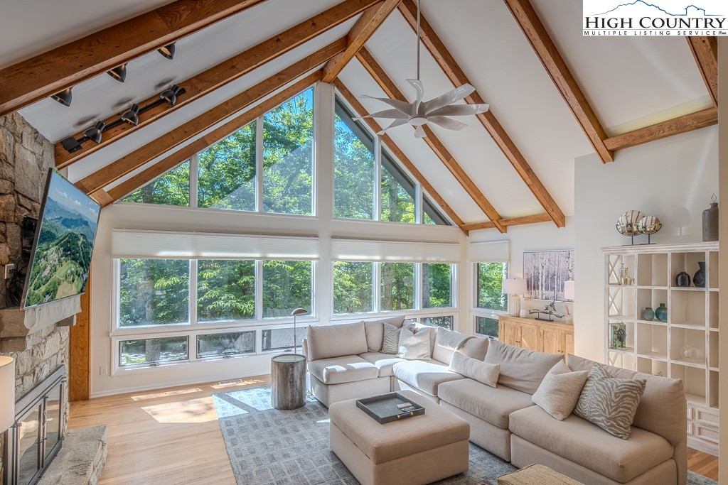 Moon Run, Linville, NC 28646