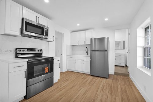 1-2419 Coolidge St, Hollywood, FL, 33020-2336 | Card Image