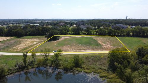 1318 Clydesdale Road, Bartonville, TX, 76226 | Card Image