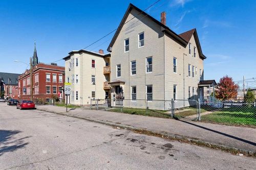 267 Cartier St, Manchester, NH, 03102-3874 | Card Image