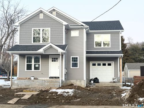 420 Greenwood St, Bridgeport, CT, 06606-3827 | Card Image