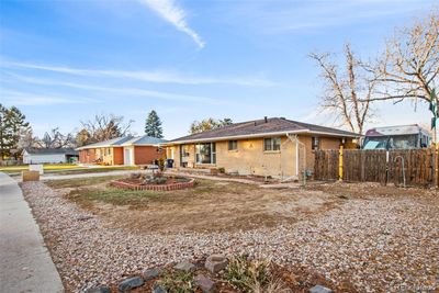 631 E Fremont Avenue, House other with 4 bedrooms, 2 bathrooms and 3 parking in Centennial CO | Image 2