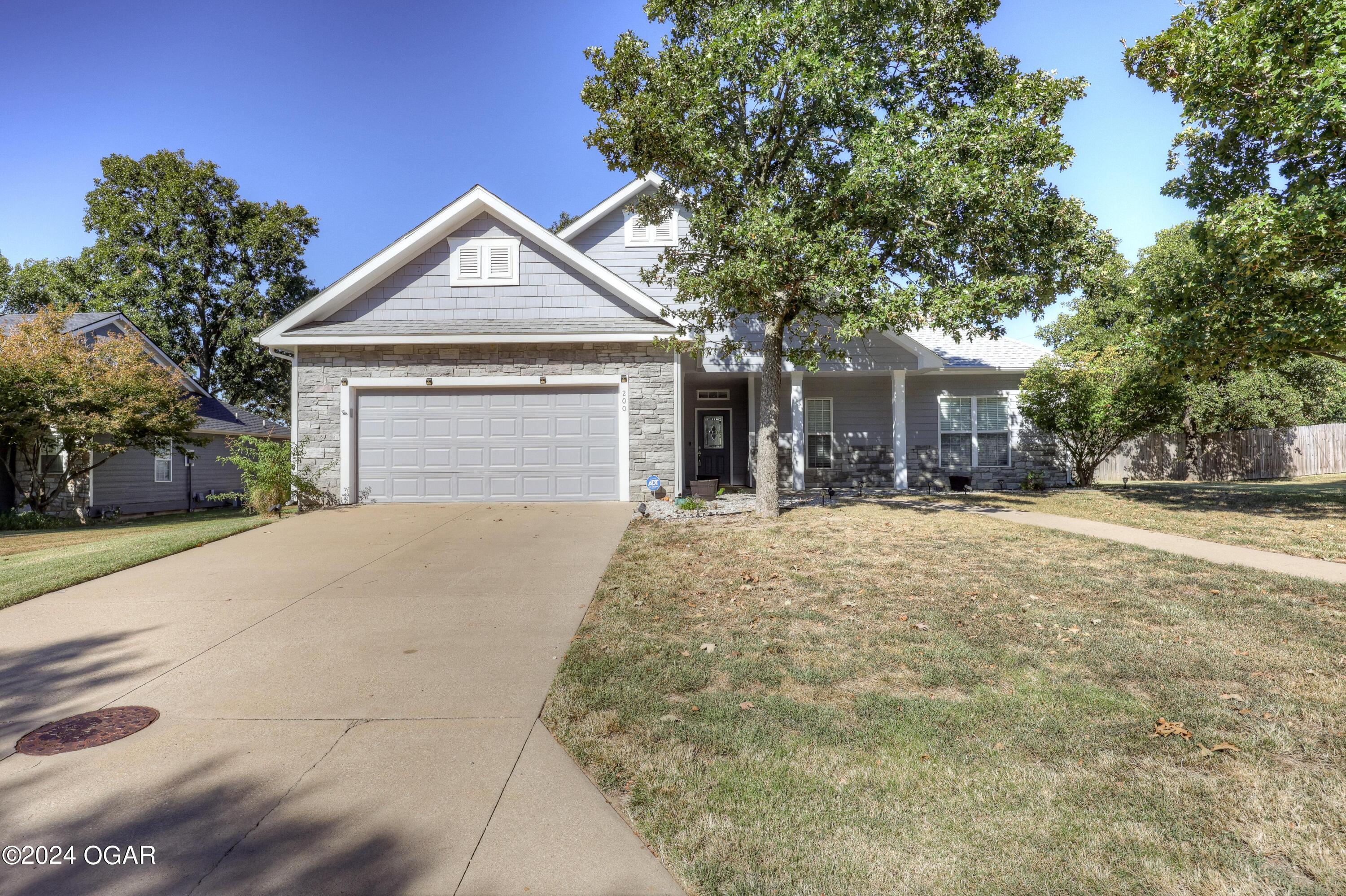 Anita Dr, Carl Junction, MO 64834