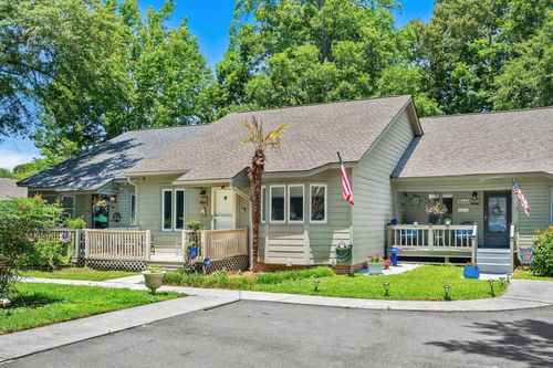 812-812 Villa Ct, Murrells Inlet, SC, 29576-8527 | Card Image