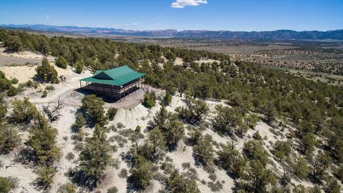 1735 W Pinyon Hills Rd, Hatch, UT, 84735 | Card Image