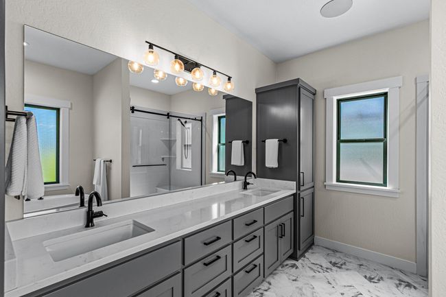 En Suite | Image 16