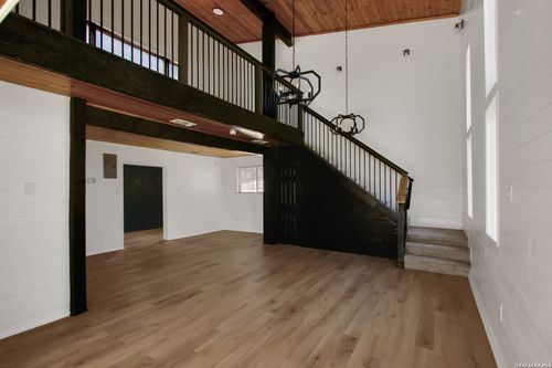 6563 Fox Run, San Antonio, TX, 78233-4706 | Card Image