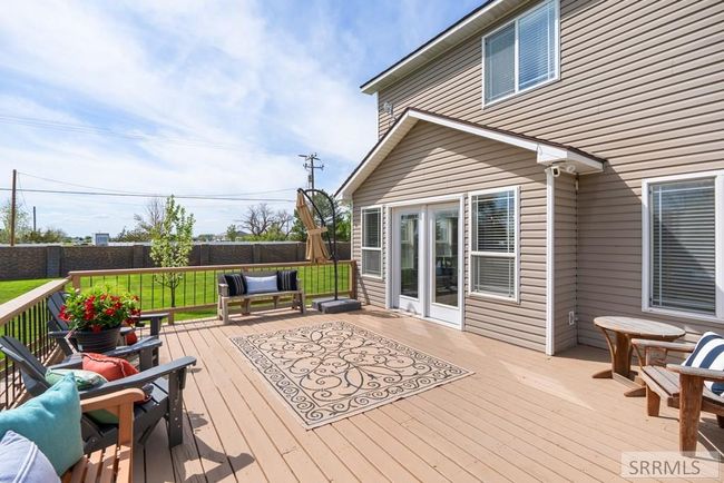 Deck | Image 68