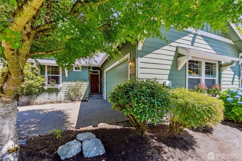 24256 Ne Vine Maple Way, Redmond, WA, 98053-5675 | Card Image