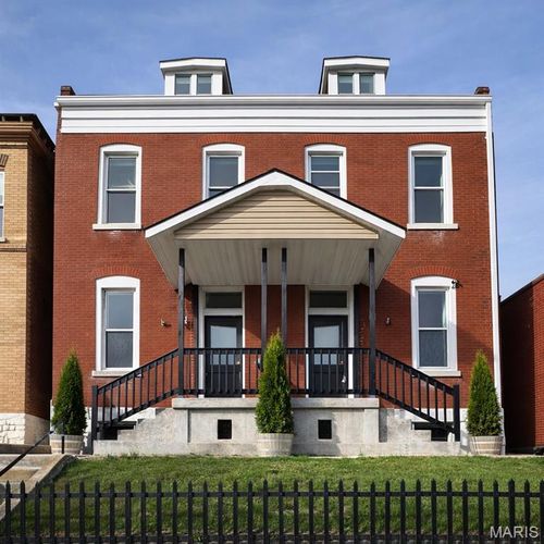 2845 Wyoming St, Saint Louis, MO, 63118-2327 | Card Image