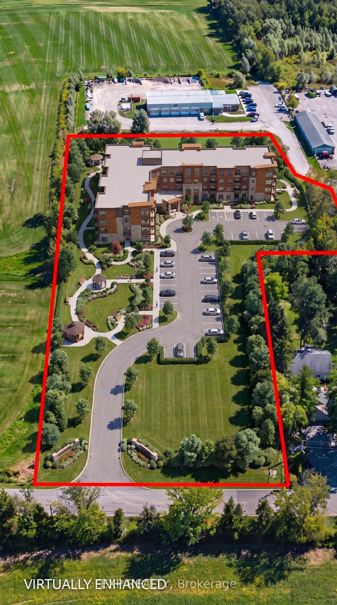 Residential in Georgina 5