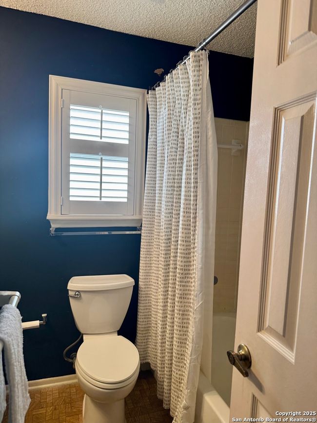5739 Spring Moon St, House other with 2 bedrooms, 2 bathrooms and null parking in San Antonio TX | Image 25