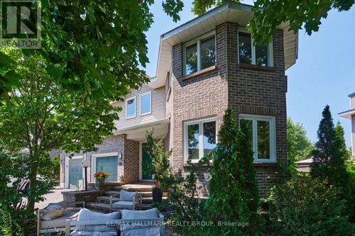 22 Terrace Dr, Nepean, ON, K2H9N2 | Card Image