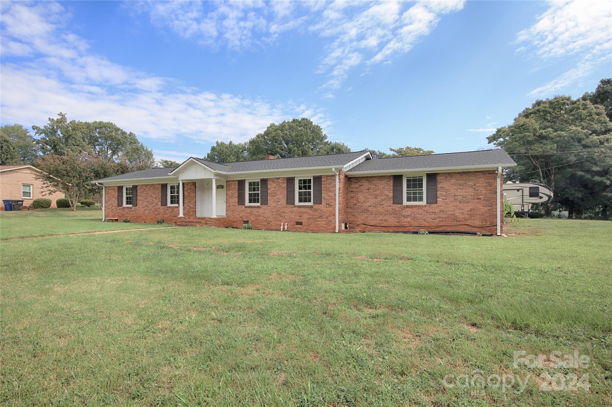 Kenmore Dr, Statesville, NC 28625