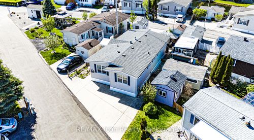11 Hemlock Crescent, Puslinch, ON, N0B2J0 | Card Image