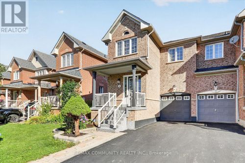 82 Burgess Crescent, Newmarket (Summerhill Estates), ON, L3X2T8 | Card Image