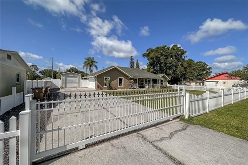 5572 Myakka Ave, Intercession City, FL, 33848 | Card Image