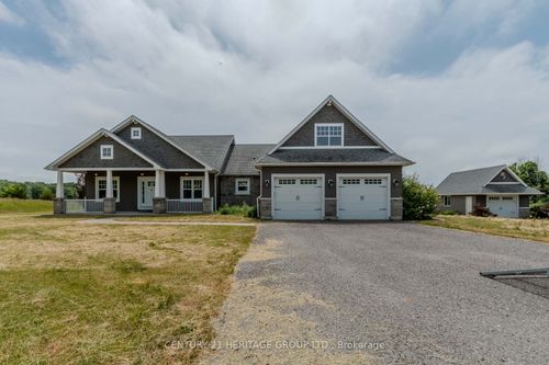 221 Boyle Rd, Grafton, ON, K0K2G0 | Card Image