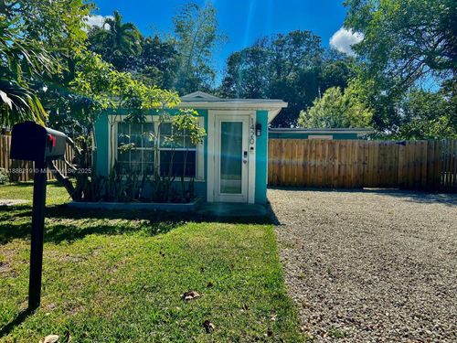 1420 Sw 33rd Ct, Fort Lauderdale, FL, 33315-2838 | Card Image