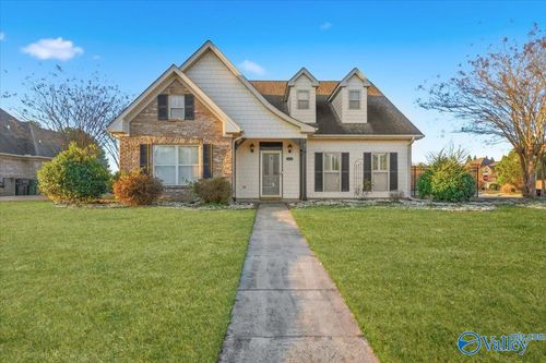 711 Appaloosa Ln Sw, Decatur, AL, 35603-3227 | Card Image