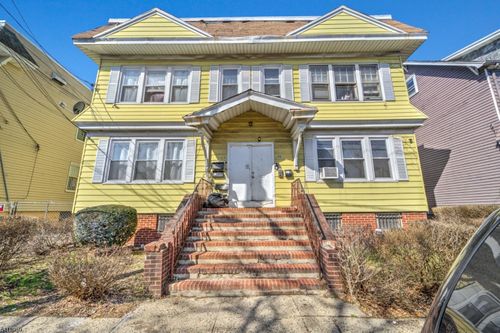 69 Stockman Pl, Irvington, NJ, 07111-2764 | Card Image