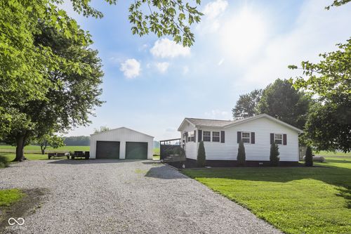 7823 N County Road 300 W, Brazil, IN, 47834-7299 | Card Image