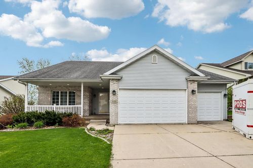 3133 Collingwood Drive Drive, Sun Prairie, WI, 53590 | Card Image