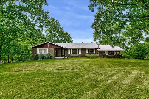 2194 Spangler Road, Hermitage, PA, 16148 | Card Image