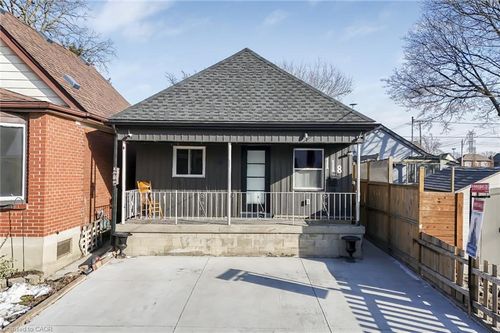 118 Cope St, Hamilton, ON, L8H5B4 | Card Image