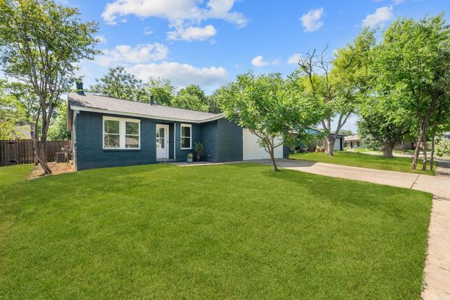 1657 Chippeway Ln, House other with 3 bedrooms, 2 bathrooms and 4 parking in Austin TX | Image 33