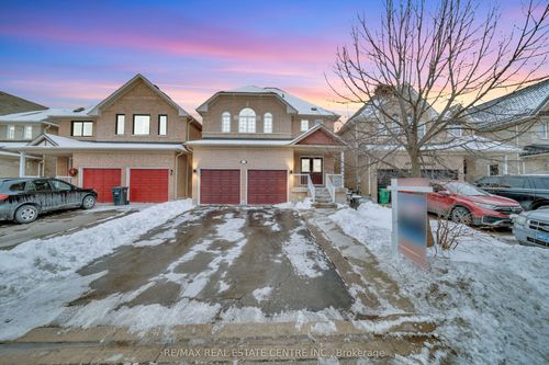 129 Cadillac Cres, Brampton, ON, L7A3B3 | Card Image