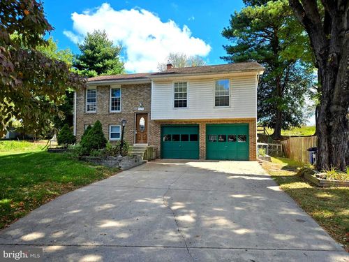 7010 Folded Palm, COLUMBIA, MD, 21045-5207 | Card Image