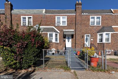 328 Pfeiffer Street, Townhouse with 3 bedrooms, 2 bathrooms and null parking in CAMDEN NJ | Image 1