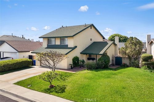 5460 E Village Dr, Commerce, CA, 90040-1532 | Card Image