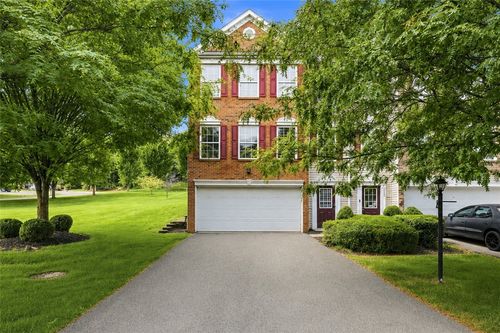 144 Lockheed Dr, Coraopolis, PA, 15108-2421 | Card Image