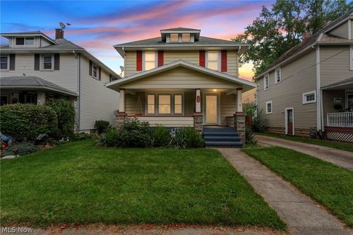 113 Longford Ave, Elyria, OH, 44035-4033 | Card Image