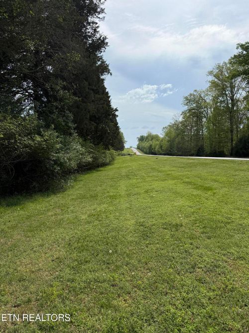 203 W Shore Dr, Rockwood, TN, 37854-4790 | Card Image